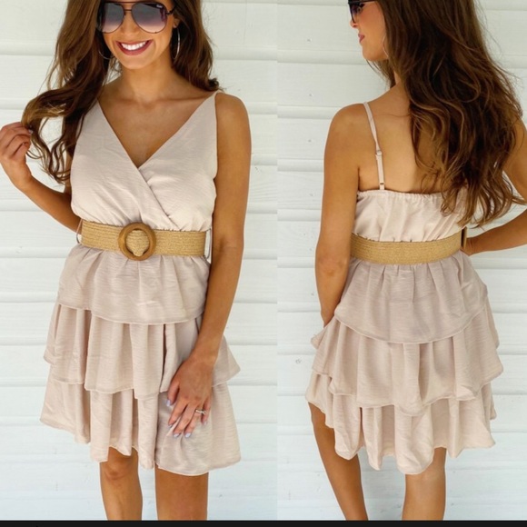 entro Dresses & Skirts - Entro Piper Oatmeal Ruffle Dress